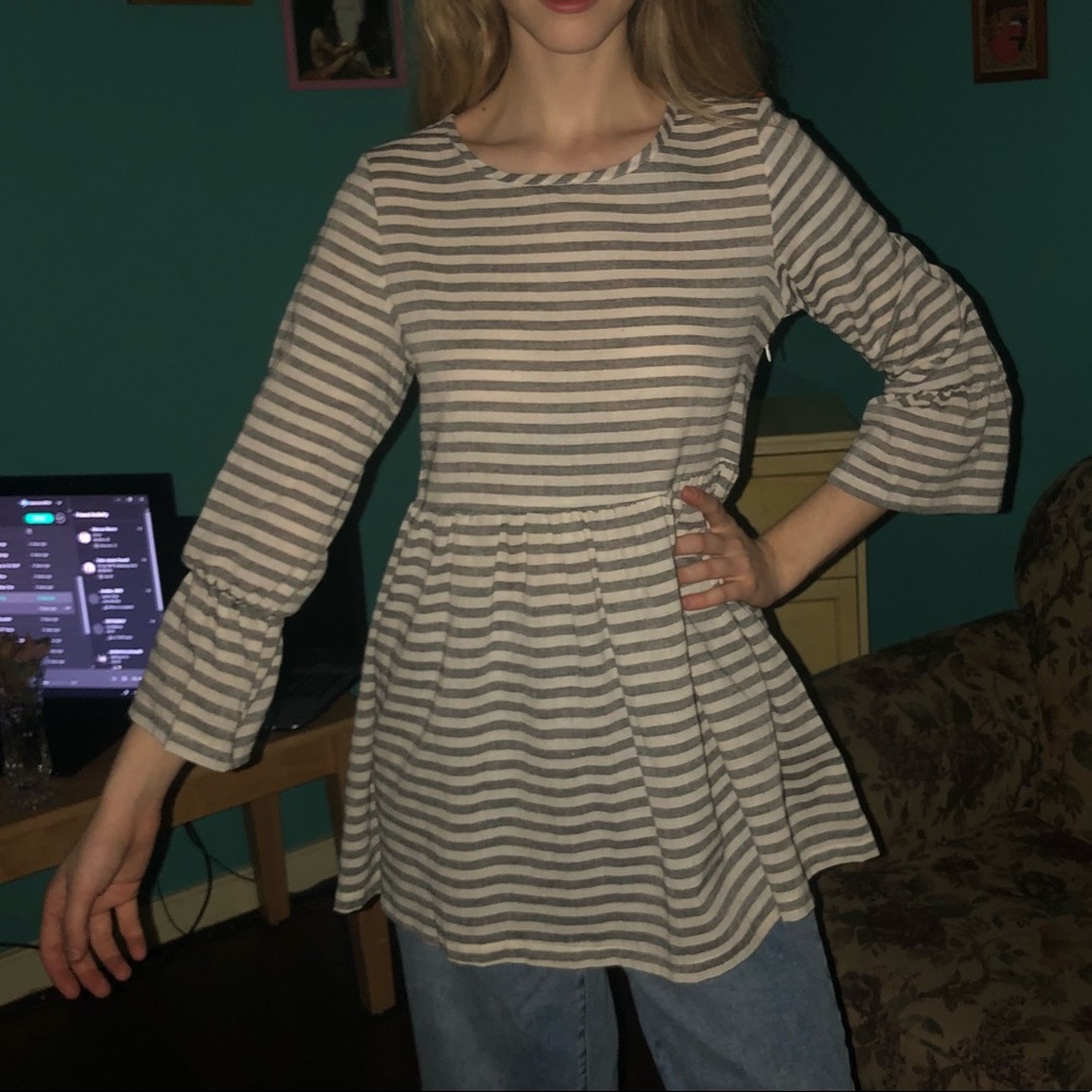 Cute striped top